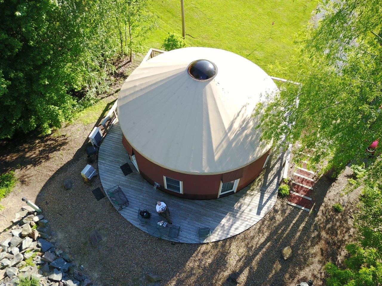 30/10 yurt