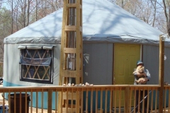 24ft yurt with stove pipe support